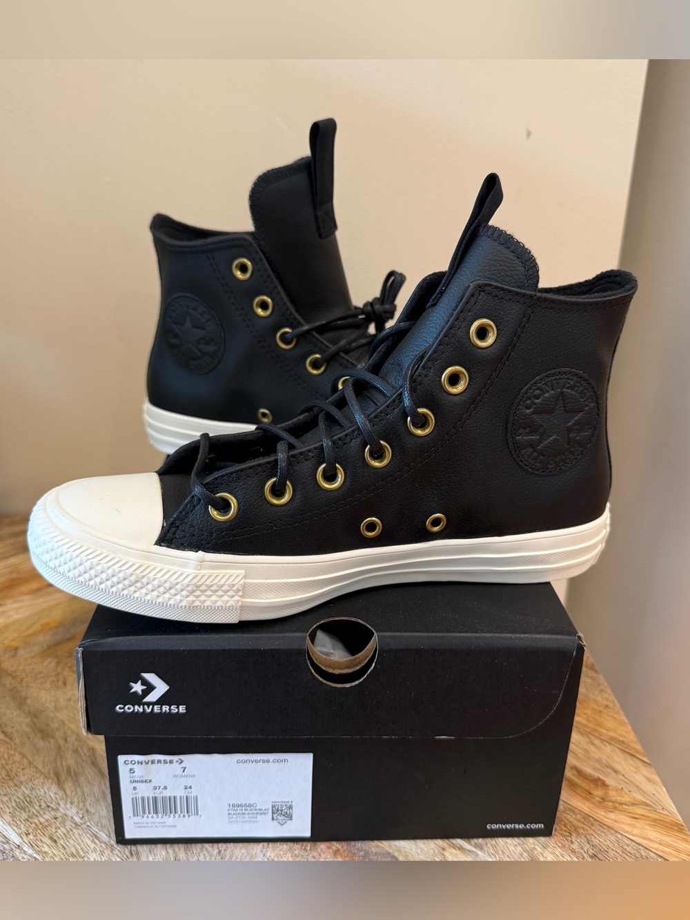 Converse Chuck Taylor all star leather high “black egret”